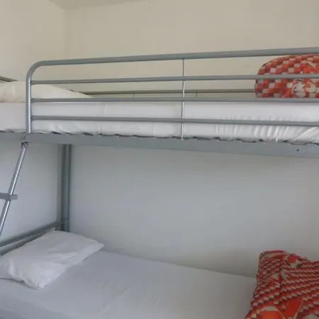 Apartment 5 Personnes Parking - Piscine Collective - Front De - Menage Inclus -v0730 Vias
