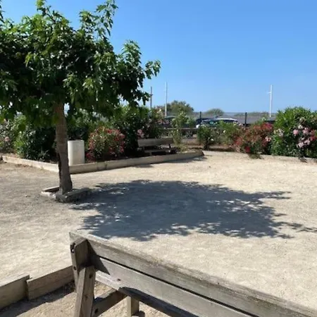 Agence Jf Immo-apt 5 Personnes Parking - Piscine Collective - Front De - Menage Inclus -v0730 Vias