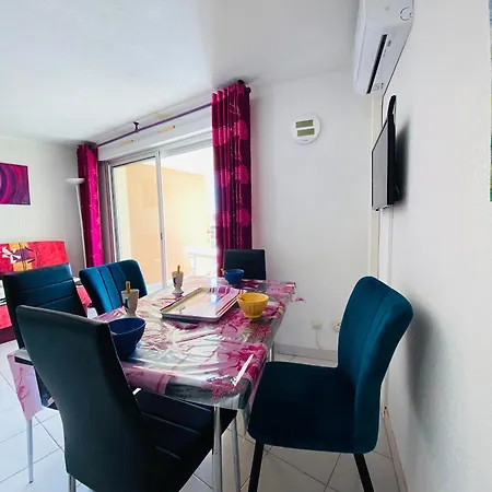 Agence Jf Immo-apt 5 Personnes Parking - Piscine Collective - Front De - Menage Inclus -v0730 *